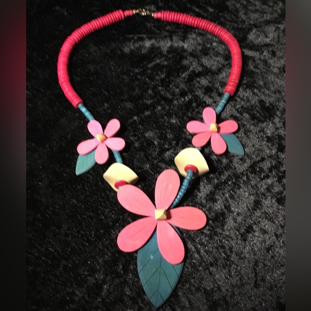 Unique Wood Beaded Flower Necklace
